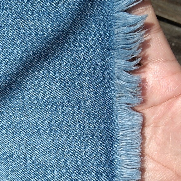 Nwt Denim Skirt ( Size 4) - Picture 10 of 12